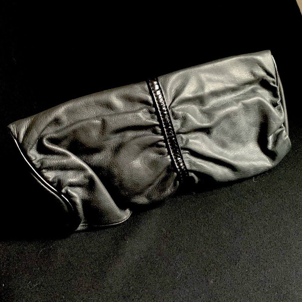 Fossil Y2K Leather Clutch